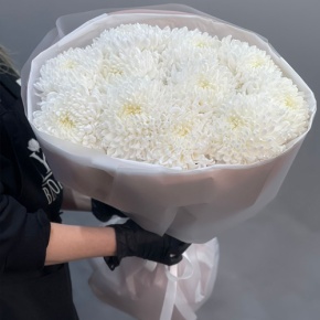 Букет из 11 белых хризантем  в Краснознаменске