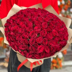 Букет 101 красная роза Кения (50 см) в Краснознаменске