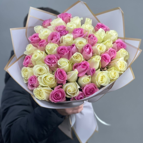 Букет из 51 розы микс  (40 см) в Краснознаменске