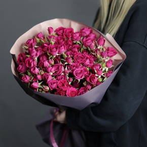 Букет из 17 малиновых роз (70 см) в Краснознаменске