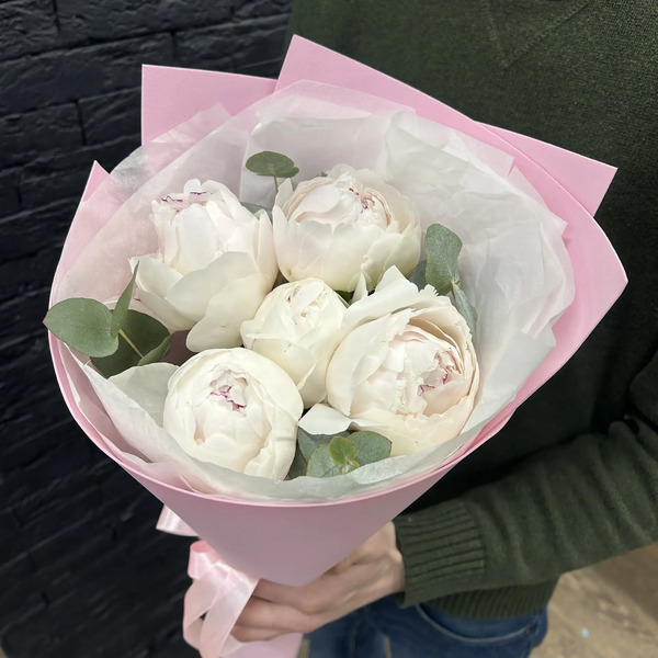 Букет из 5 пионов Одиле "Пломбир" в Краснознаменске