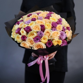 Букет "Стиль" из 75 роз микс (40 см) в Краснознаменске