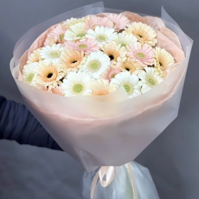 Букет "Гера" из 25 гербер в Краснознаменске