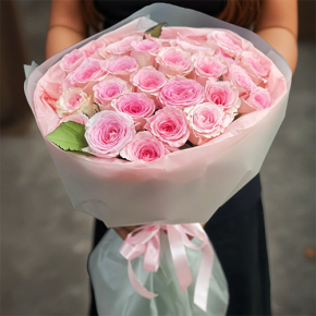 Букет из 25 махровых роз (60 см) в Краснознаменске