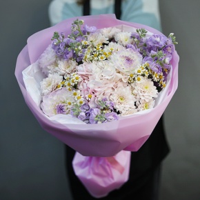 Букет "Сады Версаля" из маттиол, георгин, гортензии и кустовых хризантем в Краснознаменске