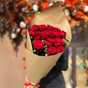 Букет 15 красных роз (80 см) в Краснознаменске