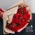 Букет 15 кустовых красных роз в Краснознаменске