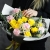 Букет "Моя нежность" из лимонных роз, ромашек и диантусов в Краснознаменске